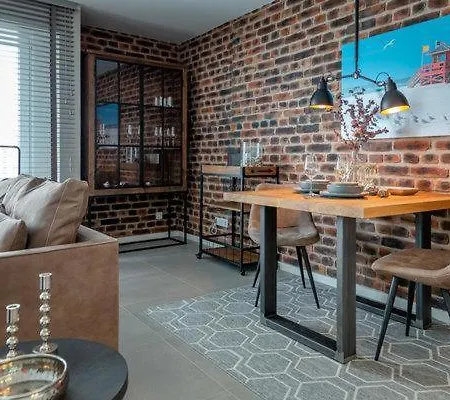 S27_33_ Long Island דירה